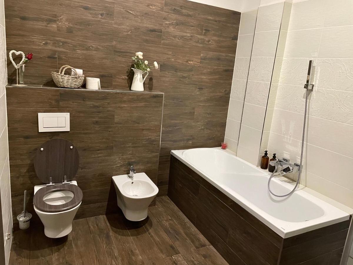 Apartman Az Pro 8 Osob Humpolec Dış mekan fotoğraf